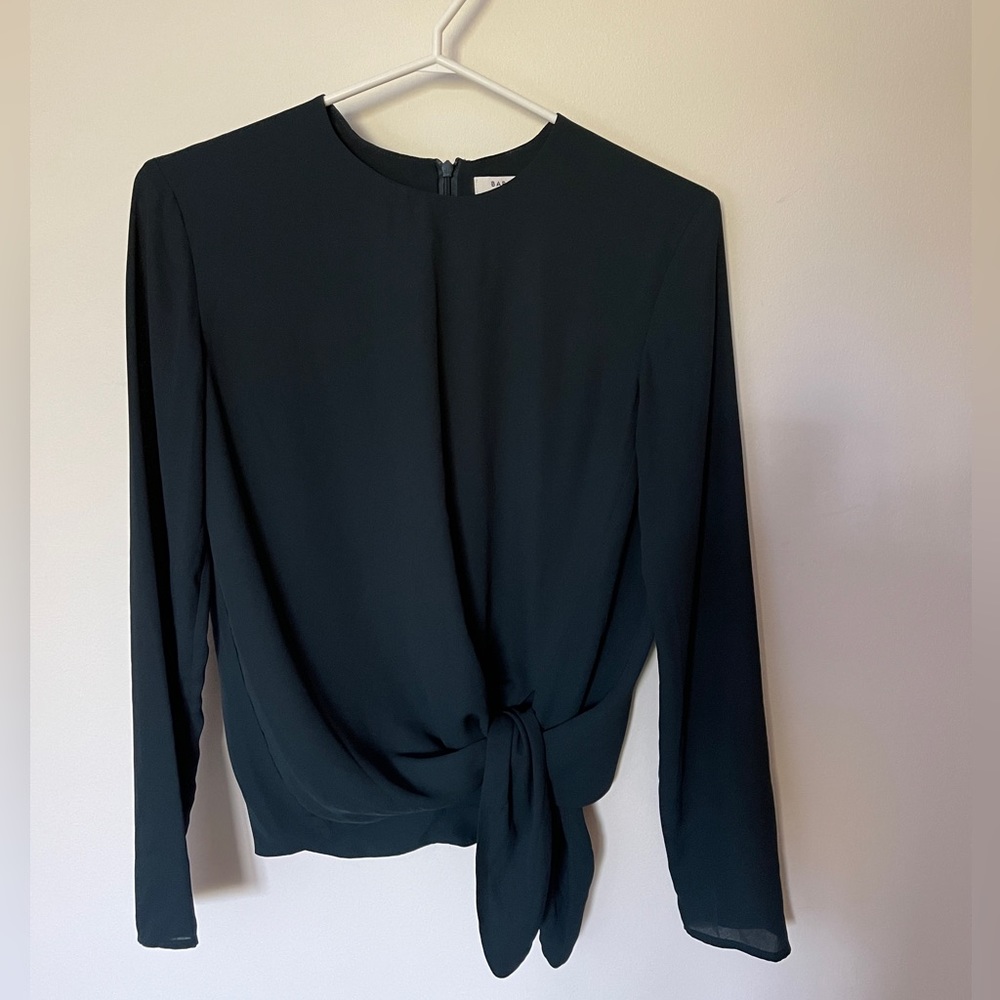 Babaton Aritzia Green Blouse with Tie (size XS)